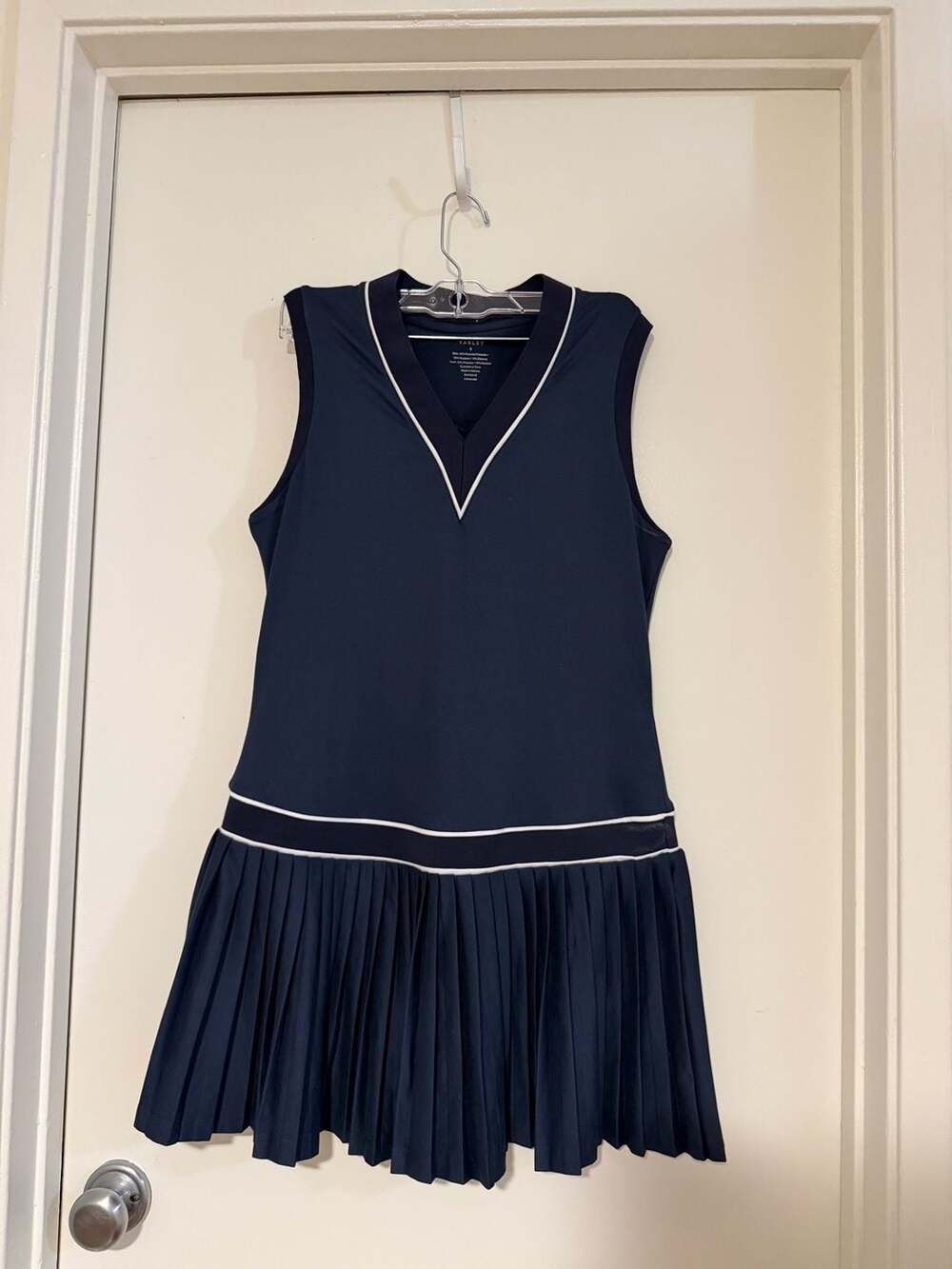 Varley Jouri Court Sleeveless V-Neck Pleated Mini Dress - Picture 2 of 6